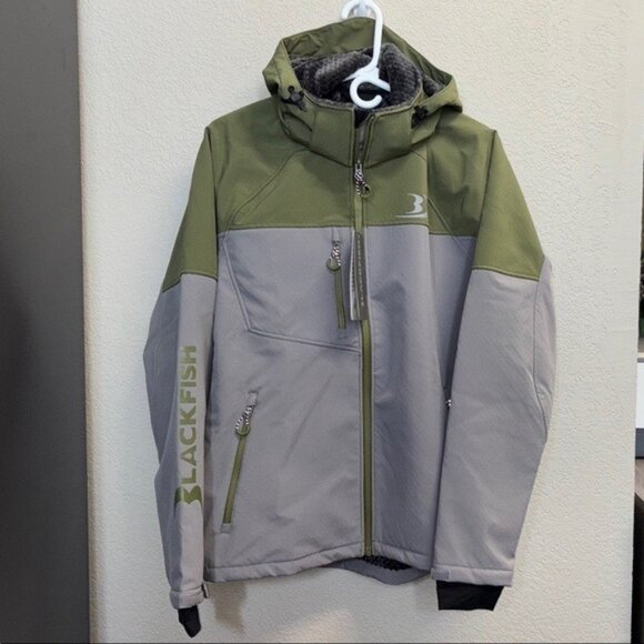 Men's Blackfish Zenith Soft-Shell Jacket (Charcoal/Green) - Size S - Picture 1 of 7
